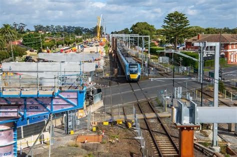 bendigo to pakenham|How far is Bendigo from Pakenham